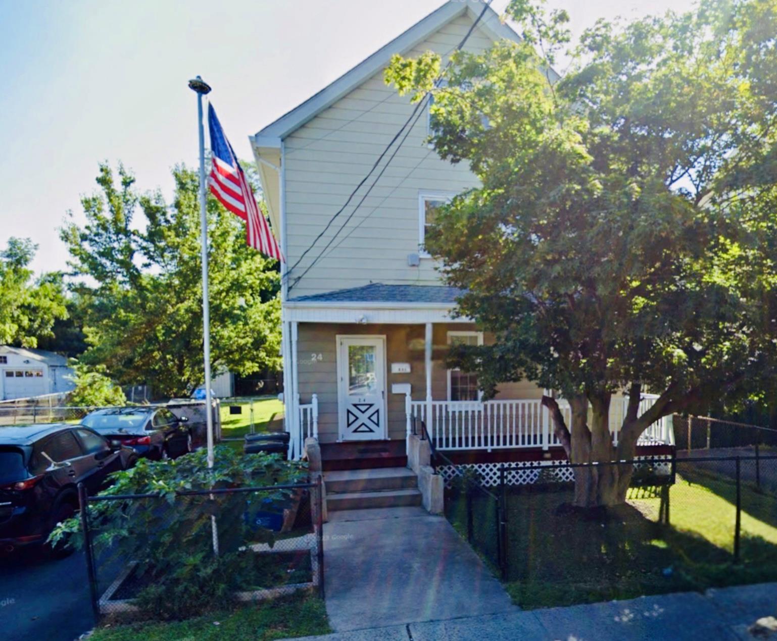 Property photo # 1