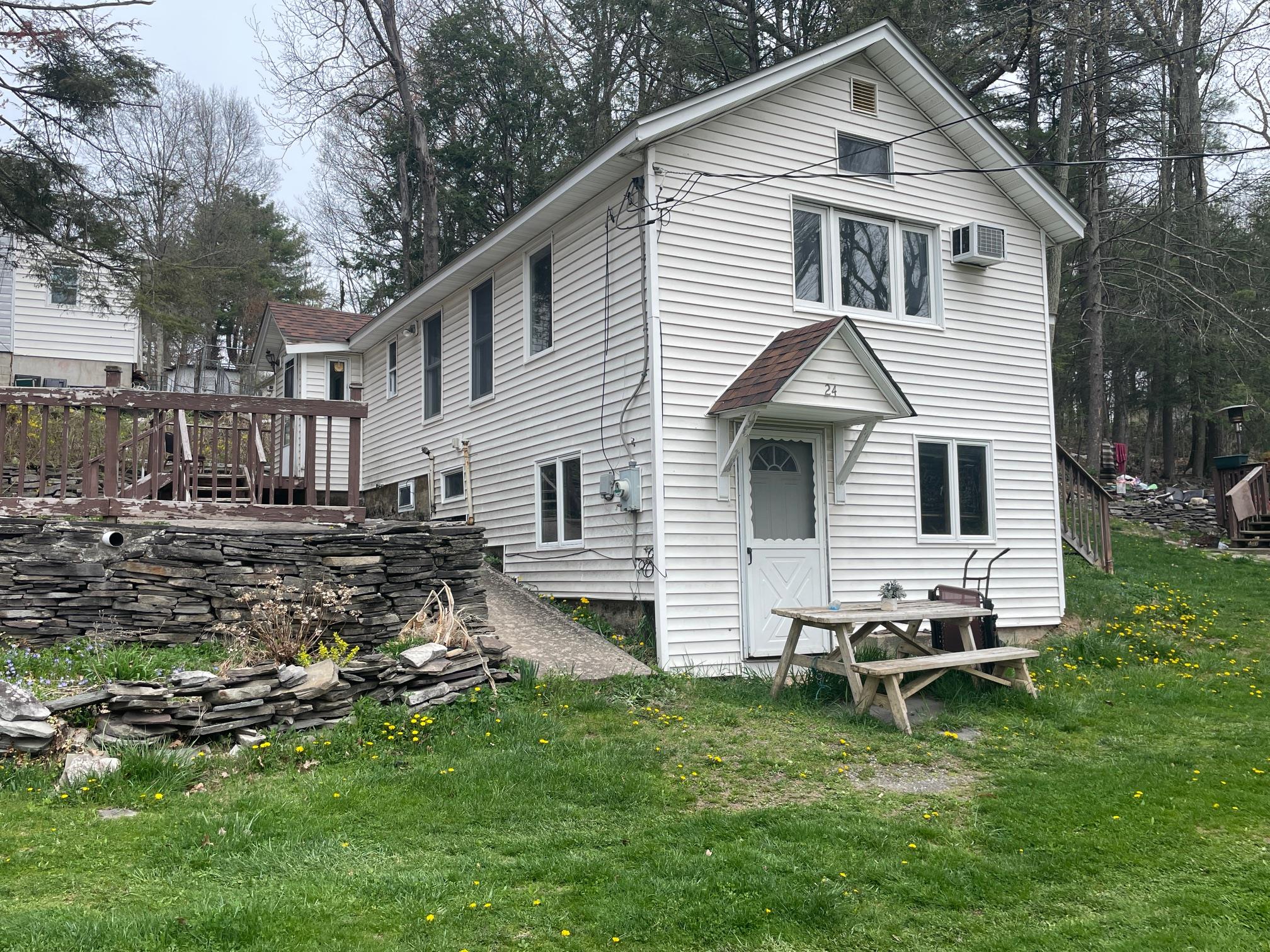Property photo # 1