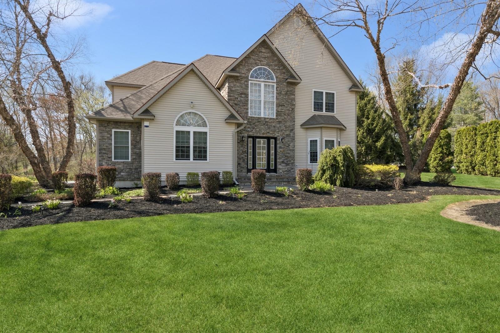 Property photo # 1