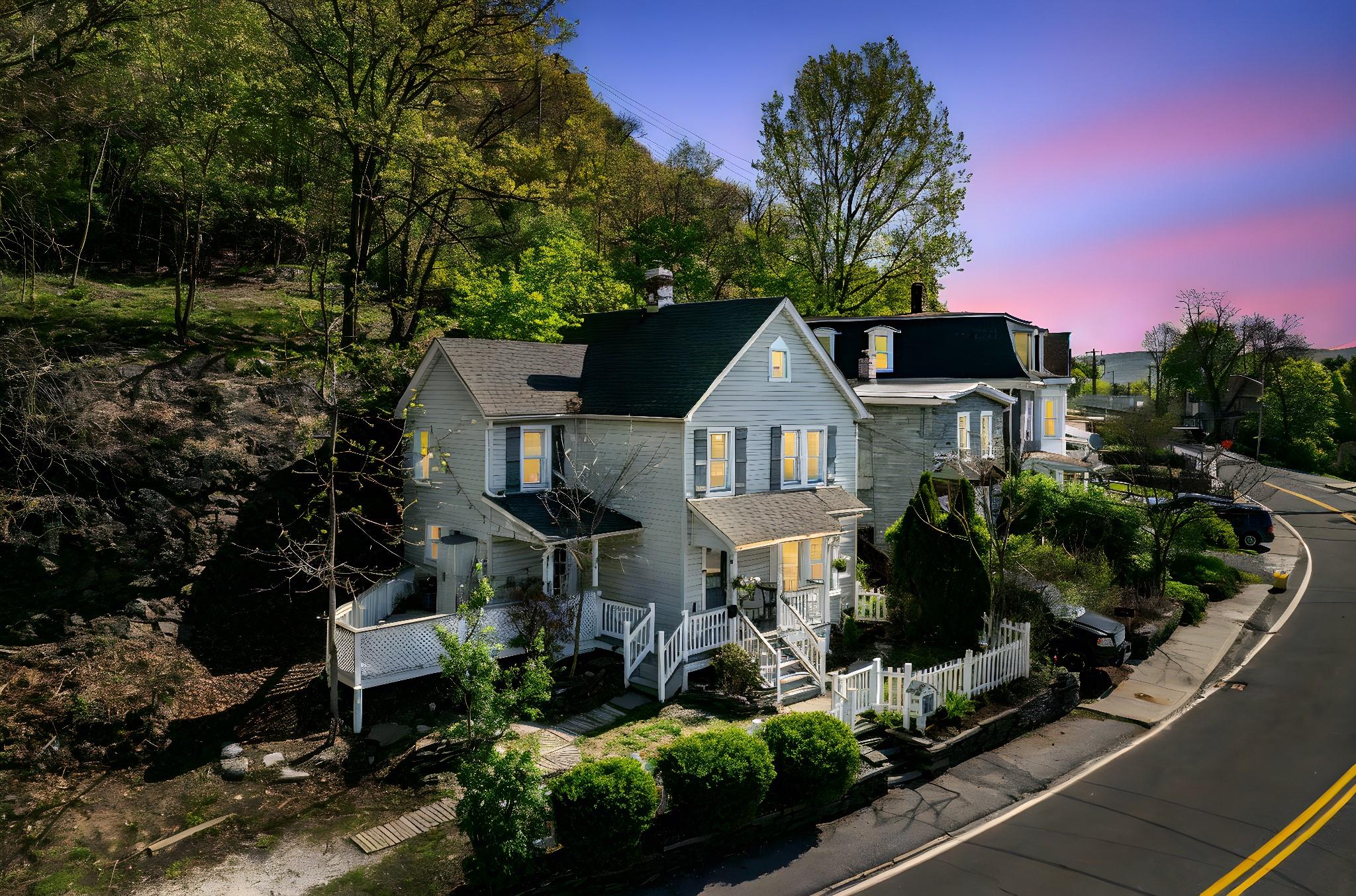 Property photo # 1