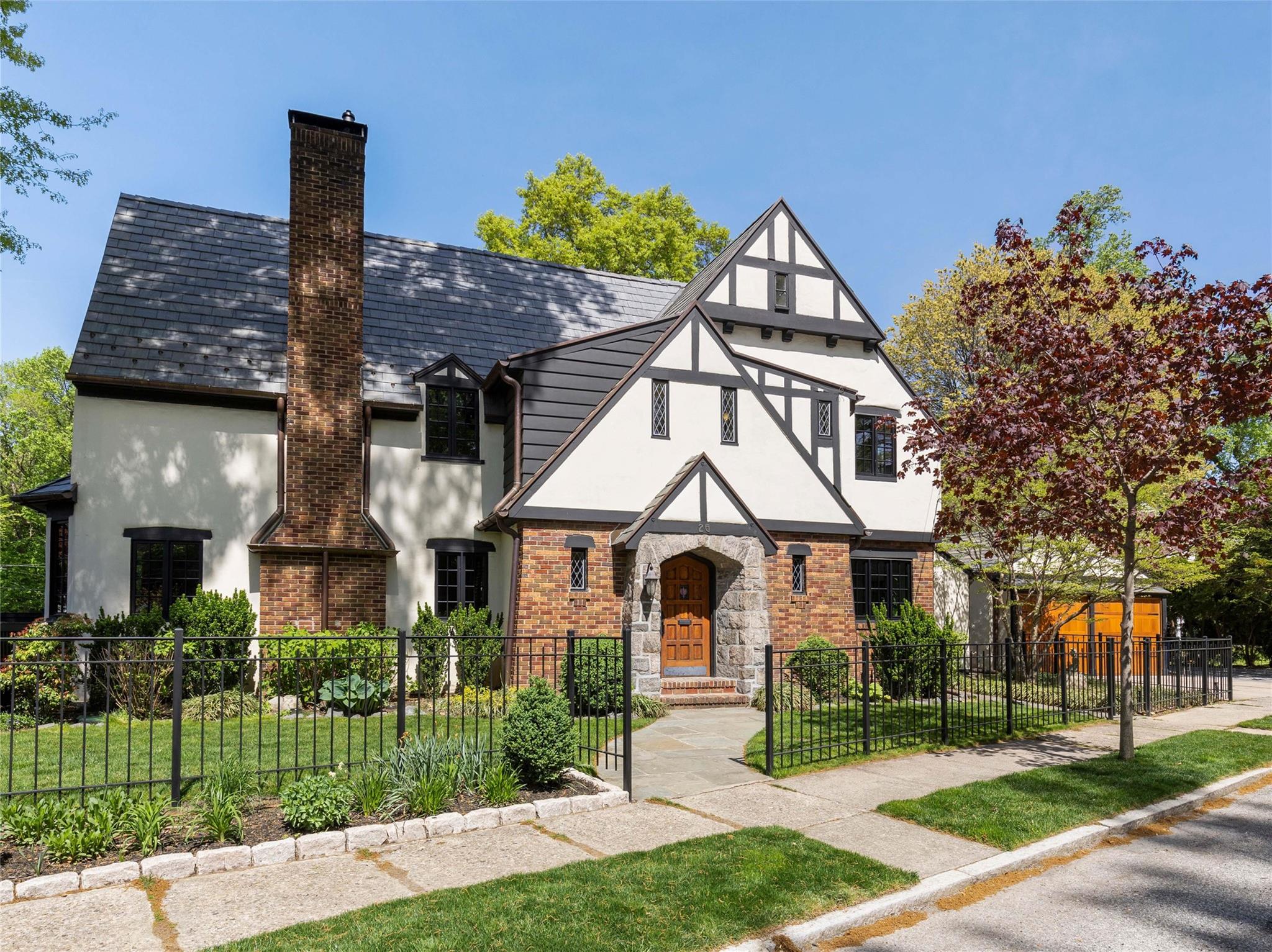 Property photo # 1