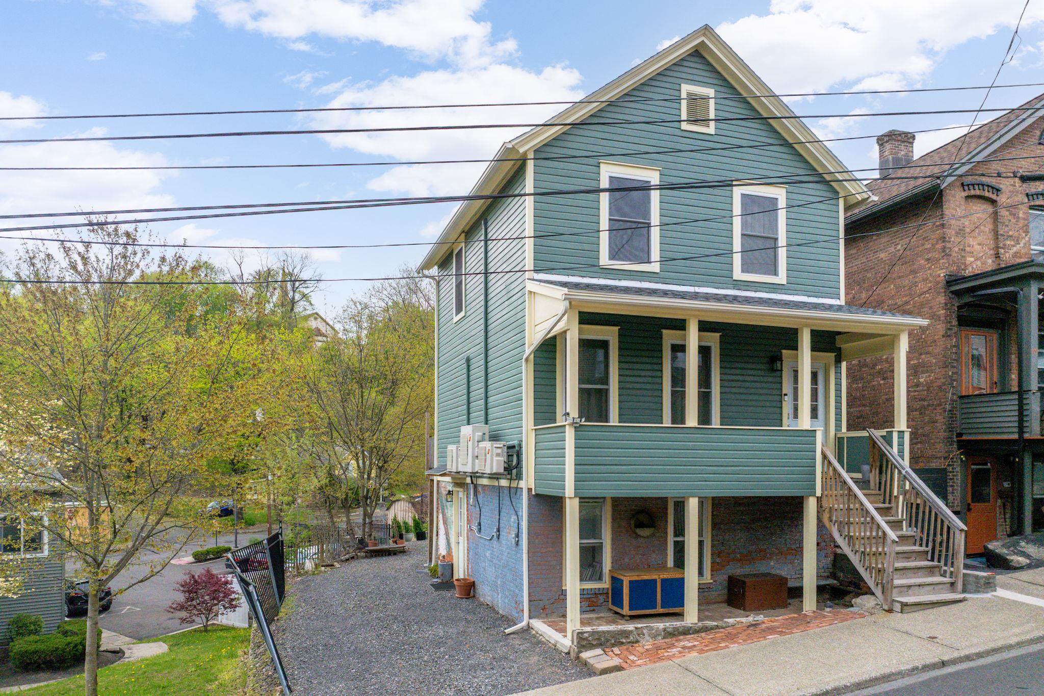 Property photo # 1