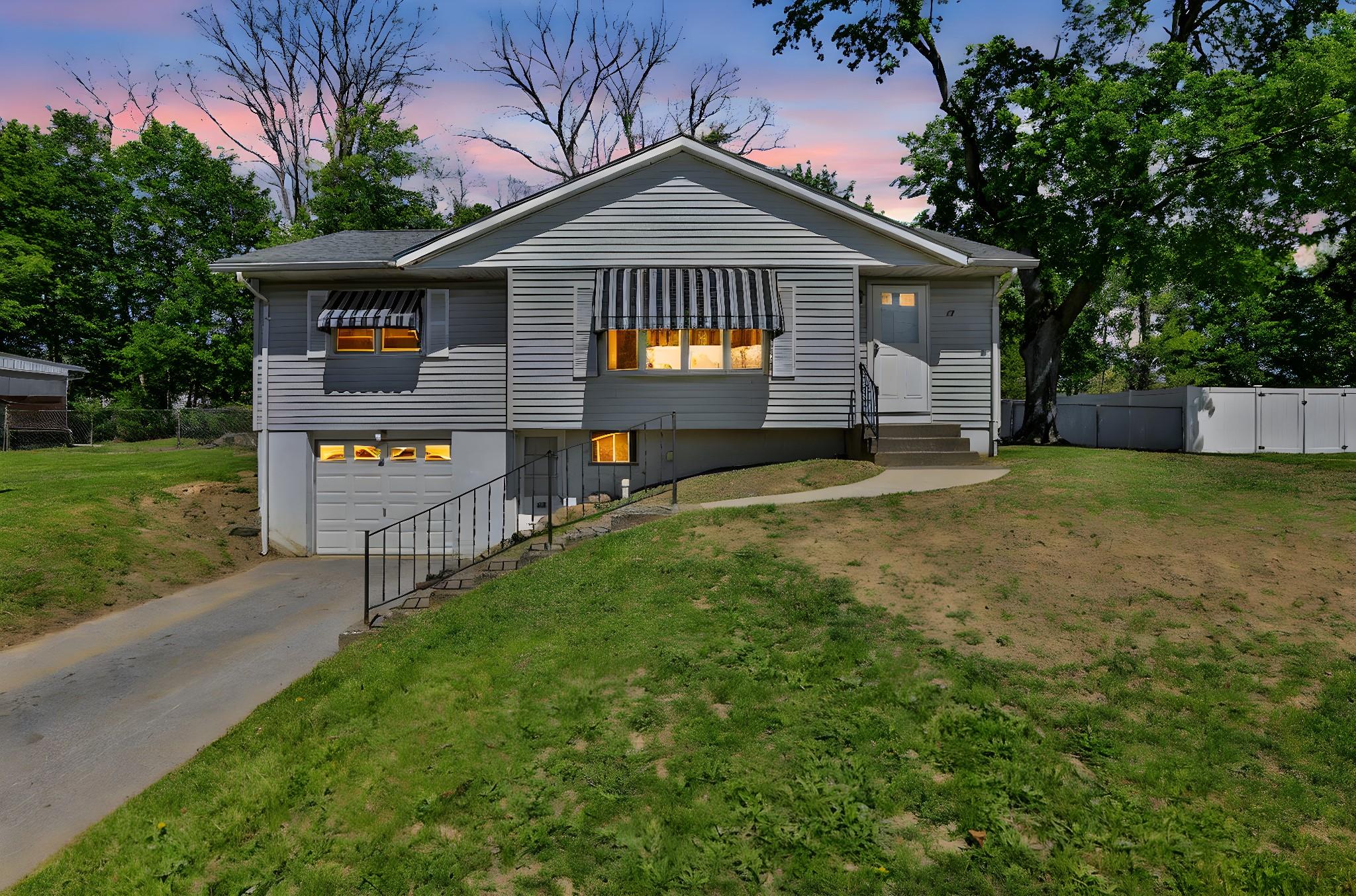 Property photo # 1