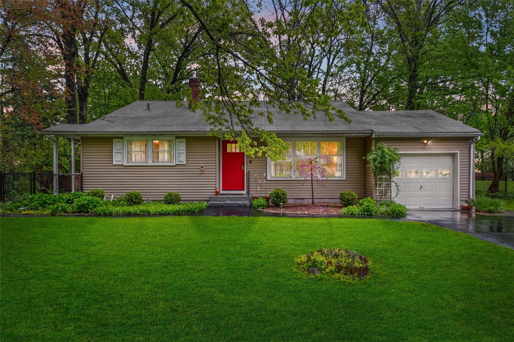 Property photo # 1