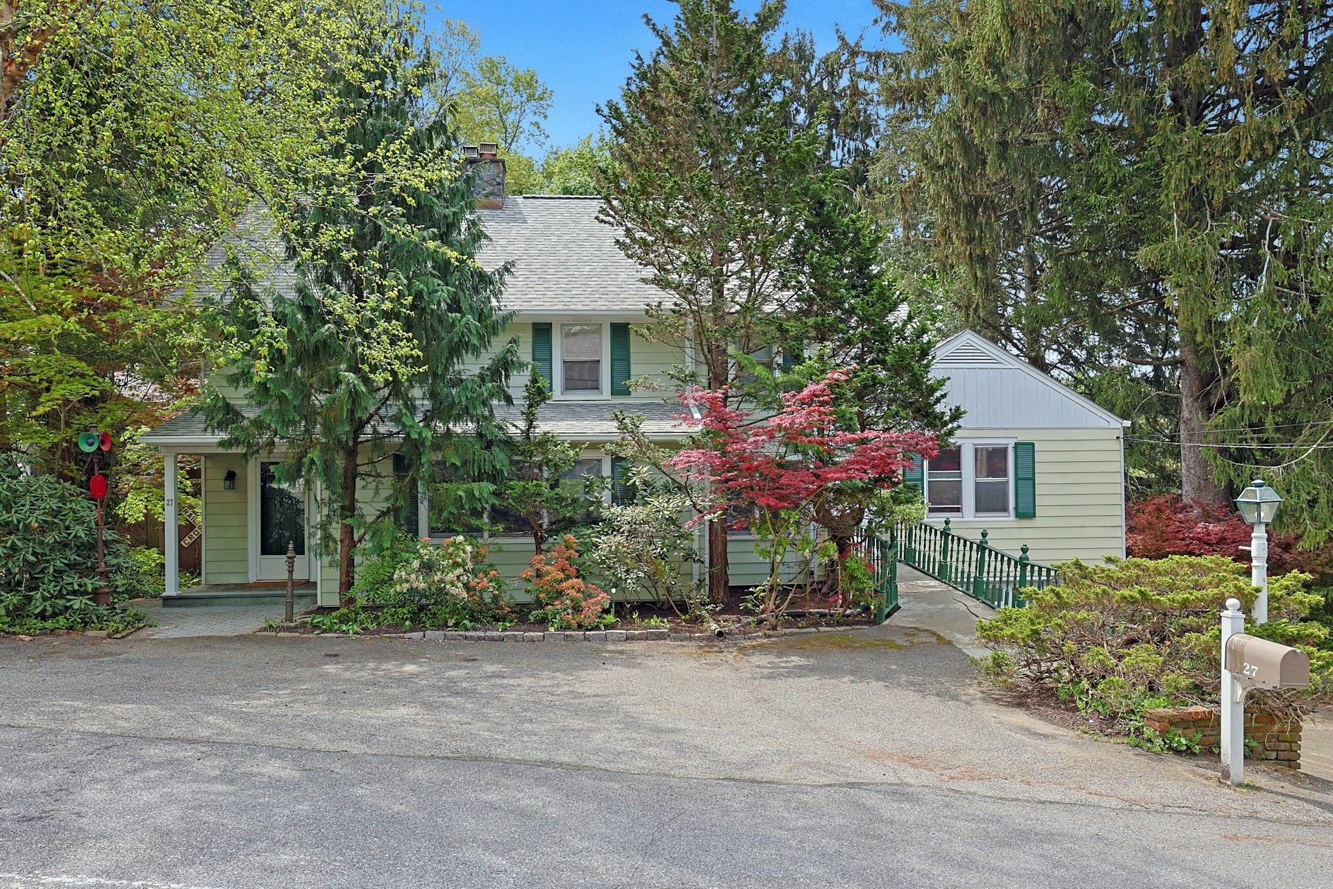 Property photo # 1