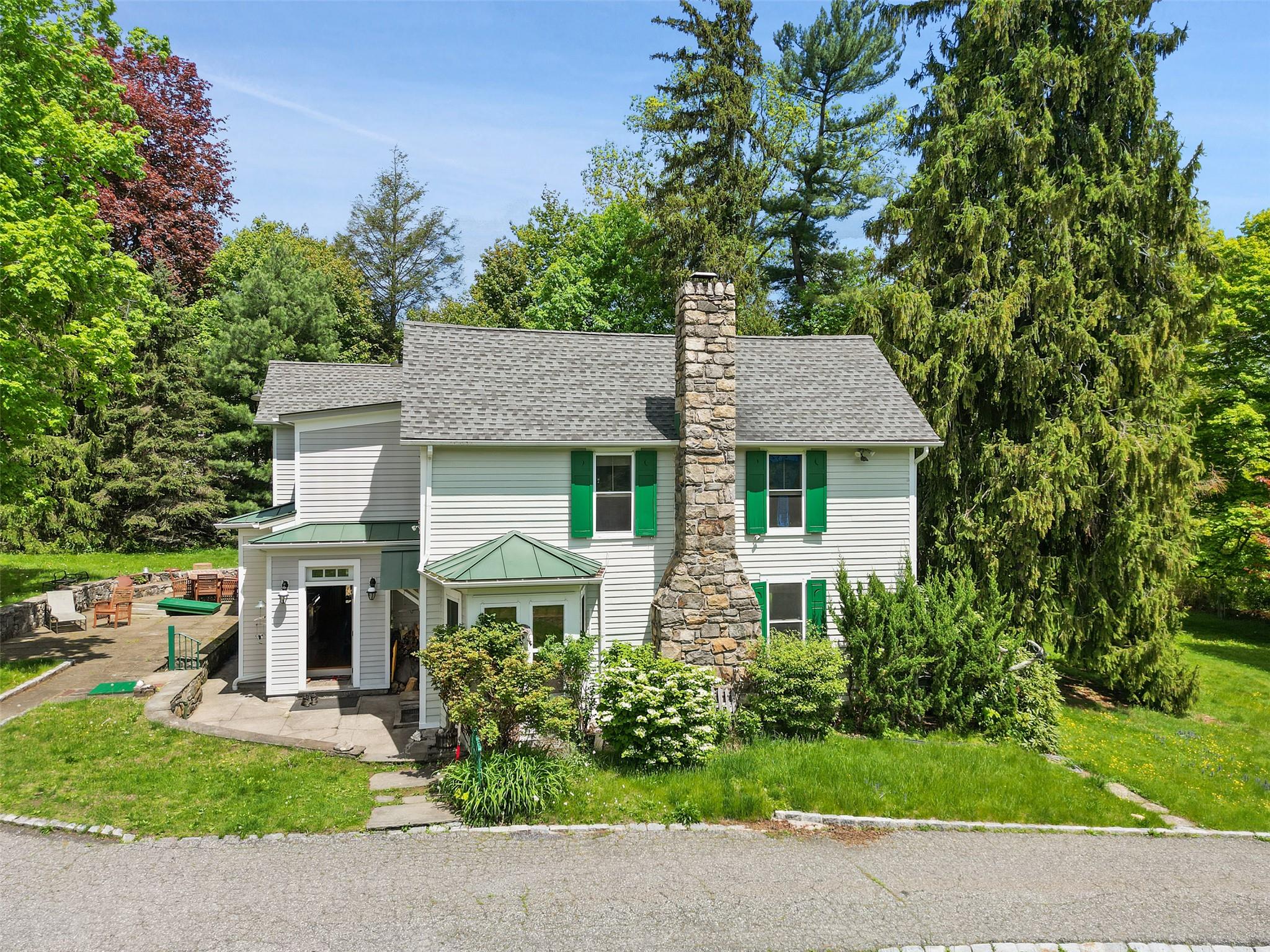 Property photo # 1