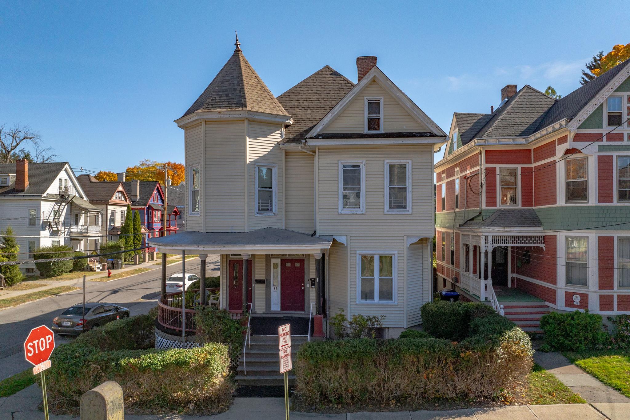 Property photo # 1
