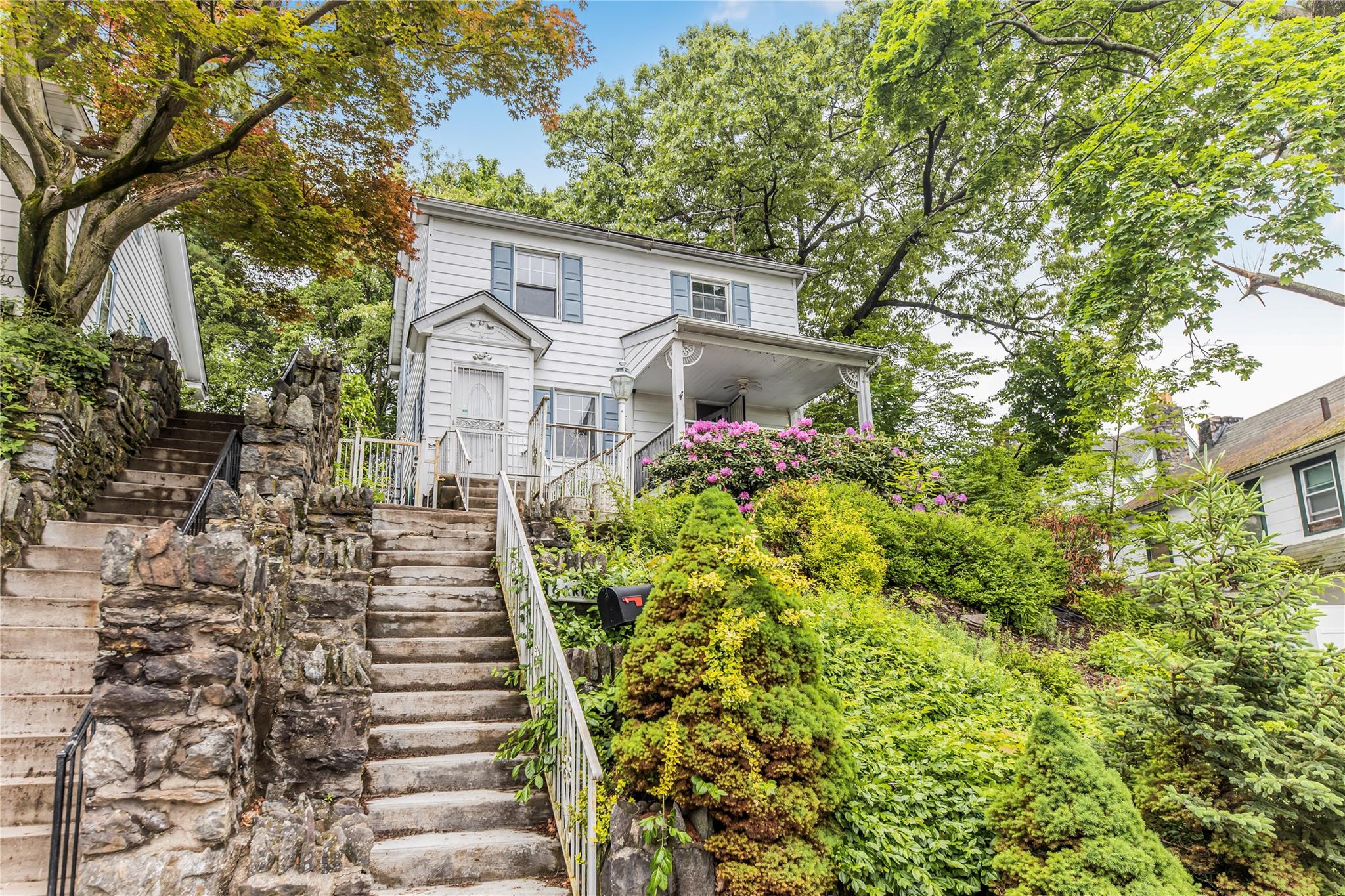 Property photo # 1