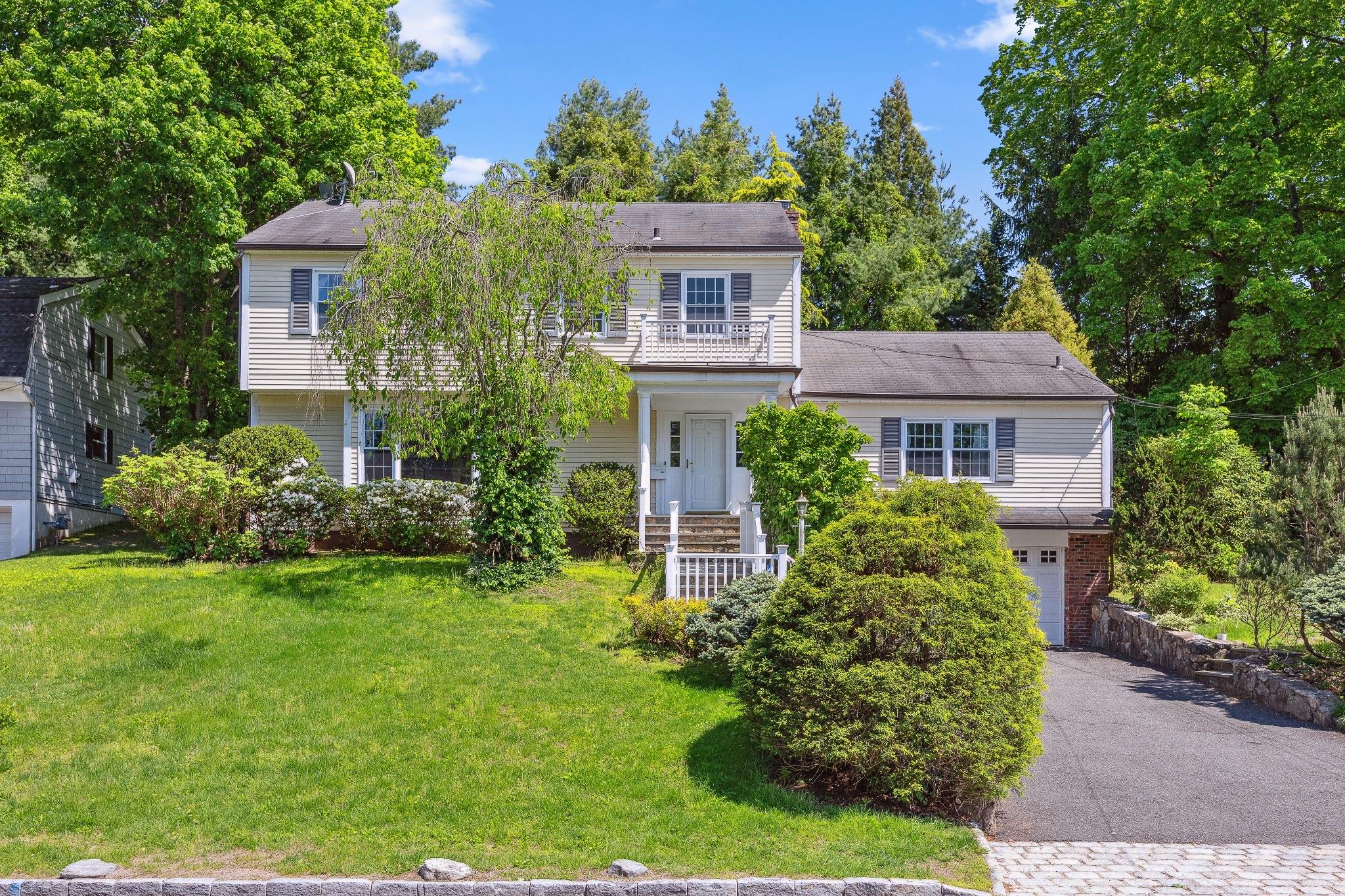 Property photo # 1