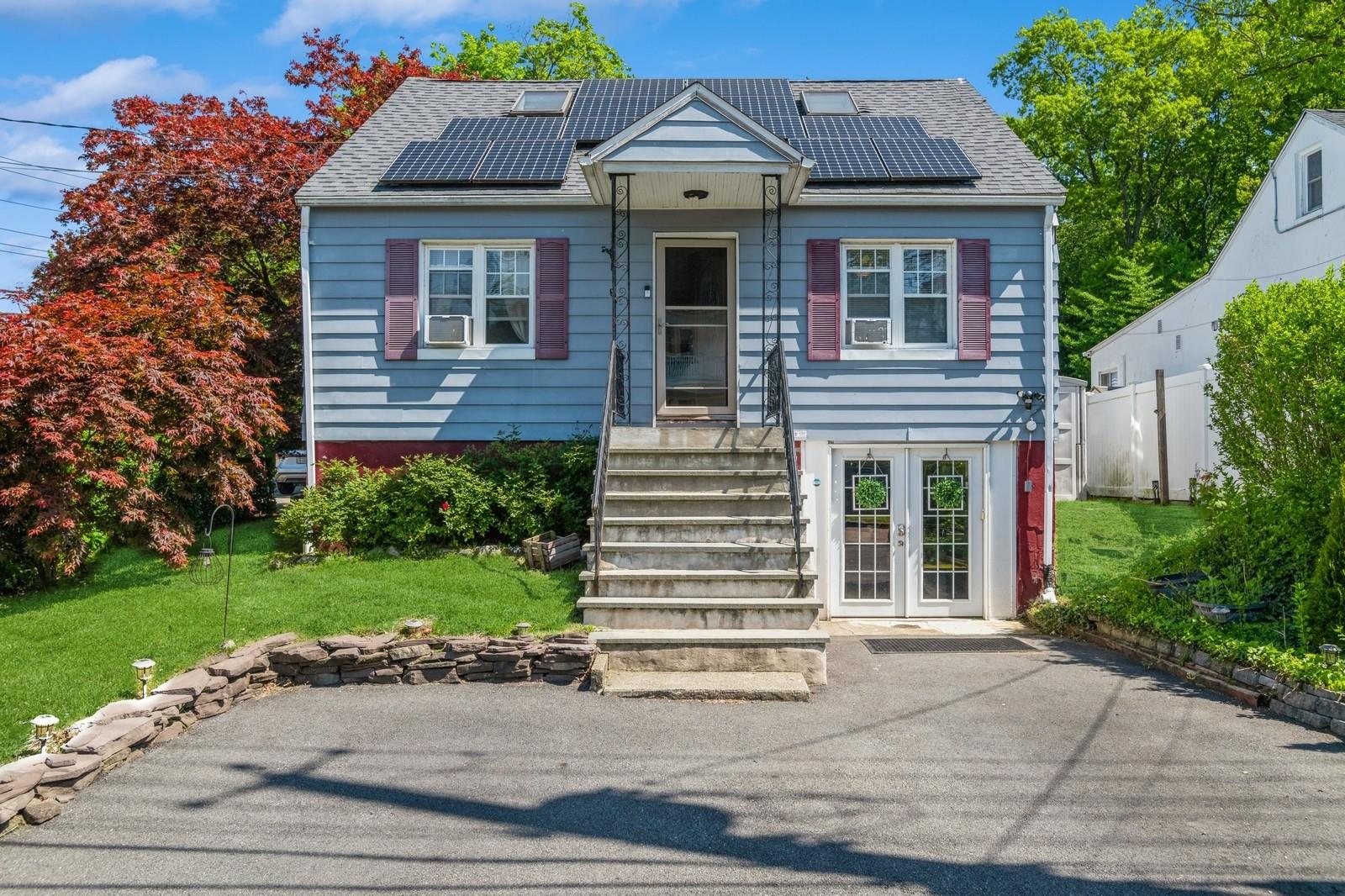 Property photo # 1