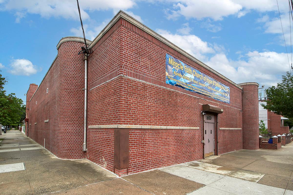 Property photo # 1