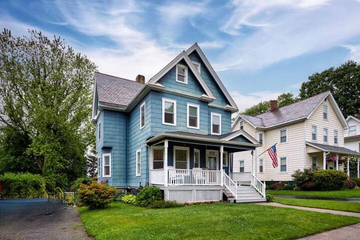 Property photo # 1