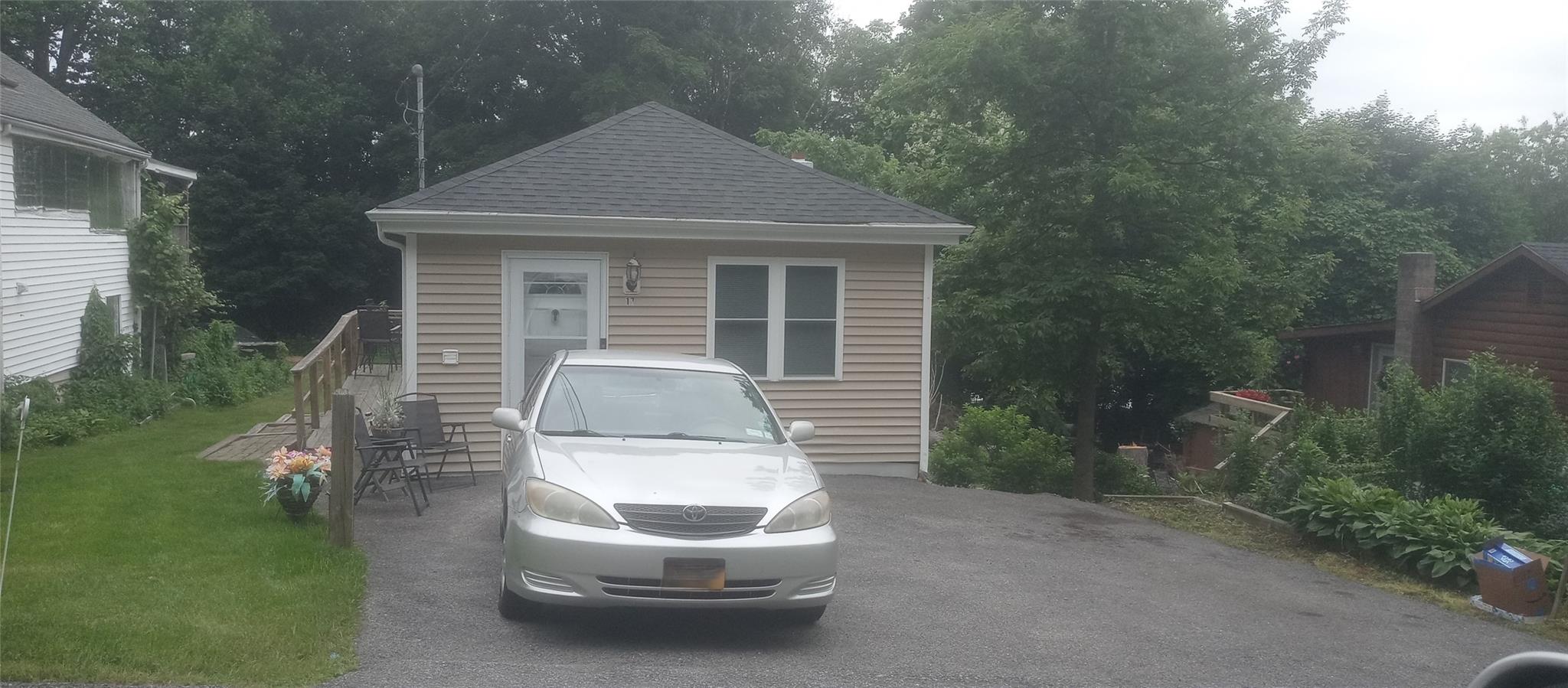 Property photo # 1