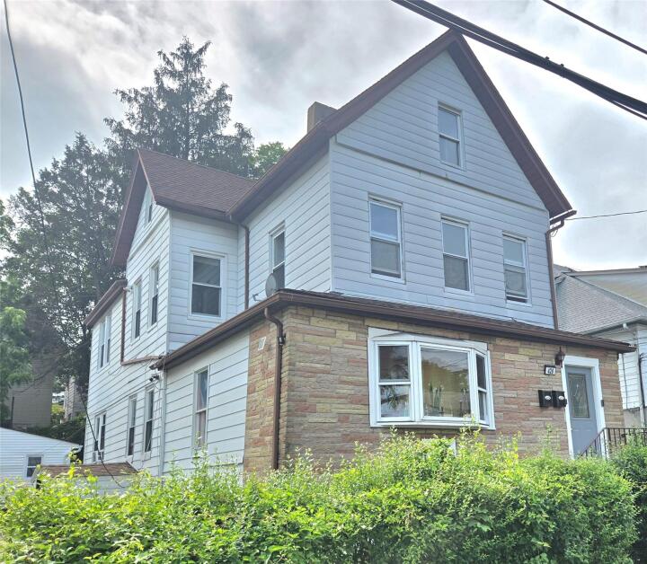 Property photo # 1