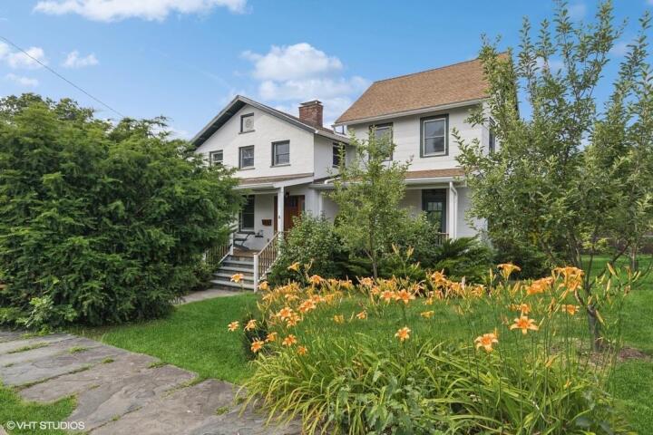 Property photo # 1