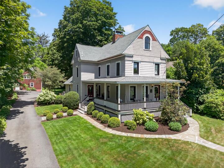 Property photo # 1