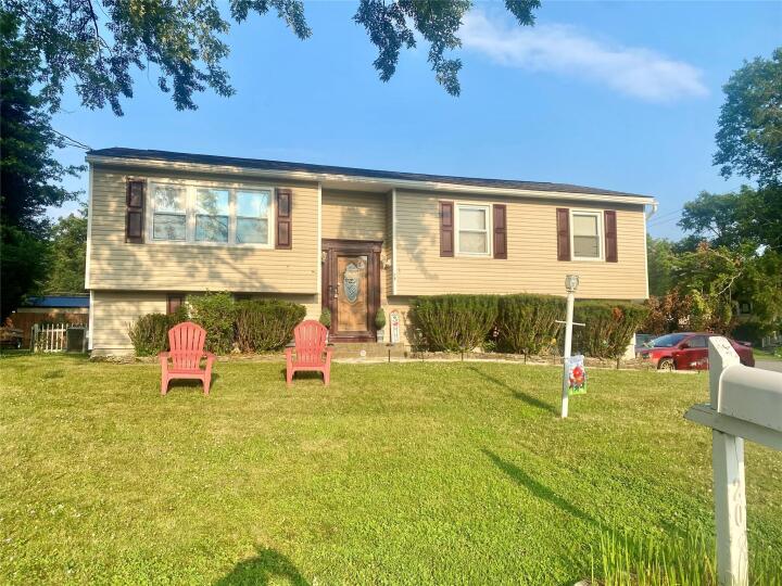 Property photo # 1