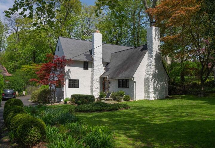 Property photo # 1