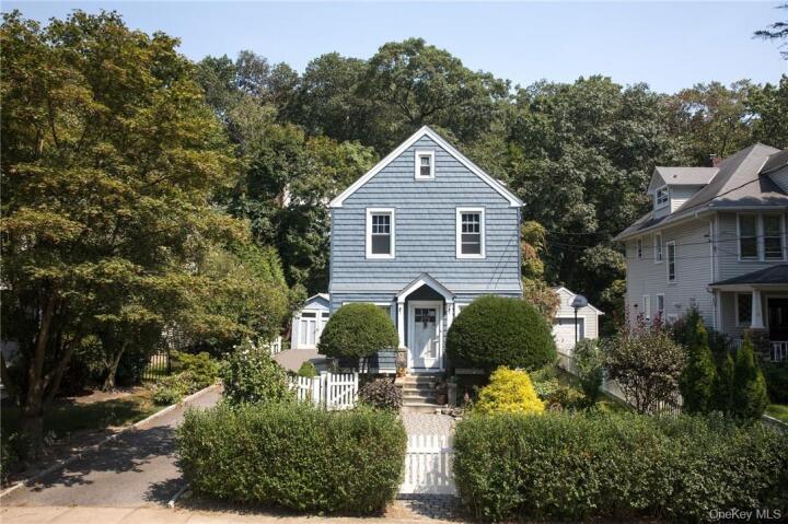 Property photo # 1