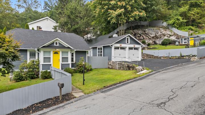 Property photo # 1
