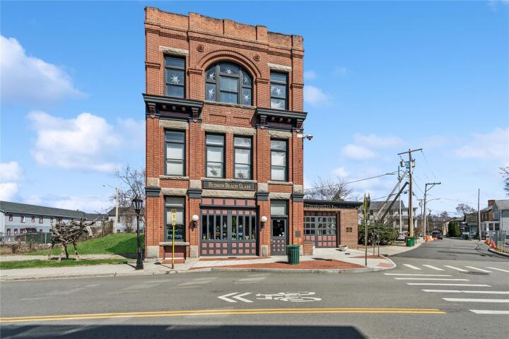 Property photo # 1