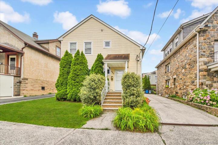 Property photo # 1