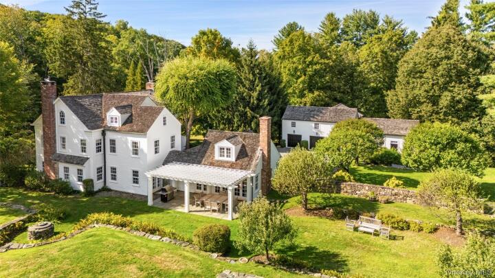 Property photo # 1