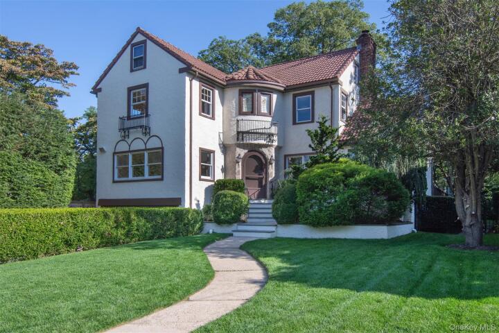 Property photo # 1