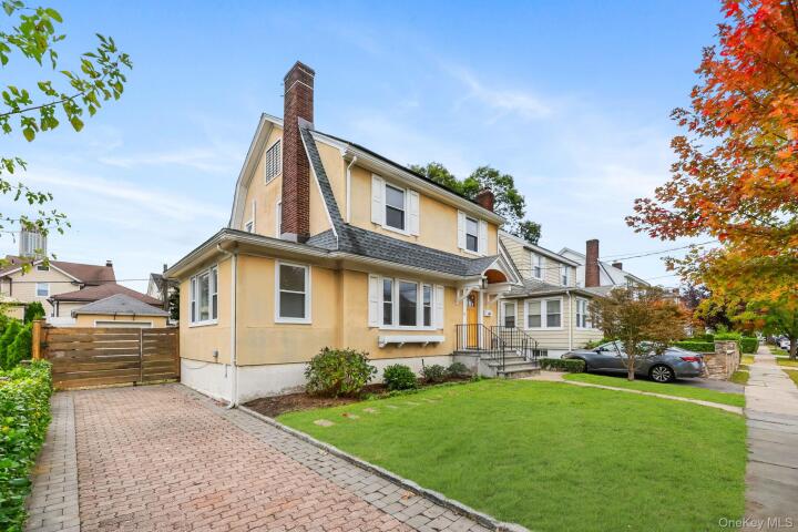 Property photo # 1