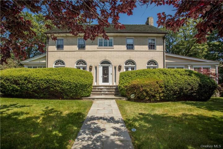 Property photo # 1