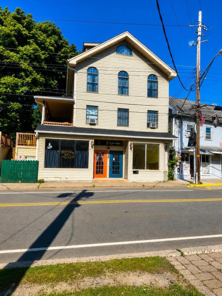 Property photo # 1