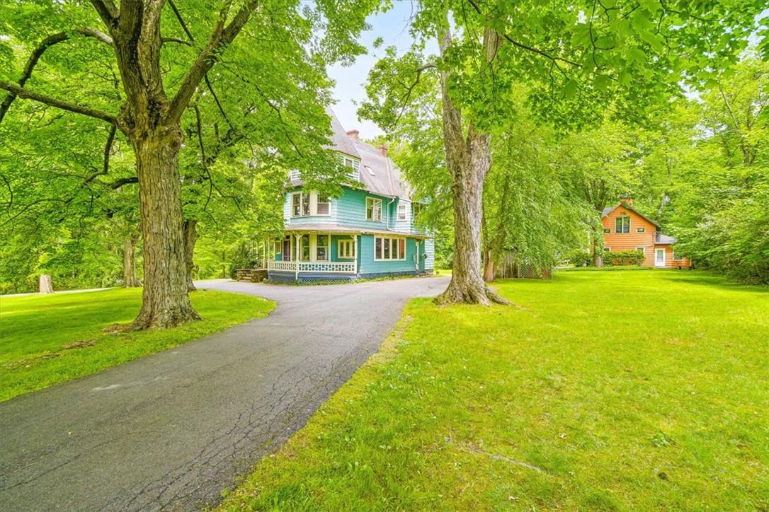 Property photo # 1