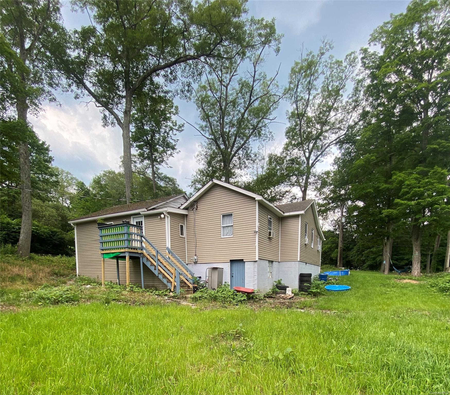 Property photo # 1