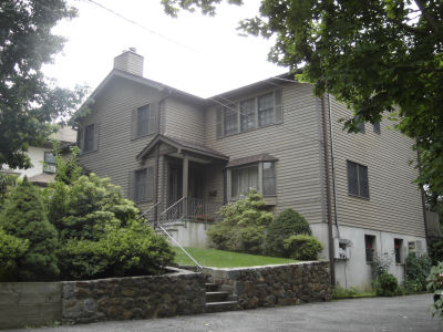 Apartment in White Plains, NY