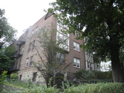 Apartment in White Plains, NY