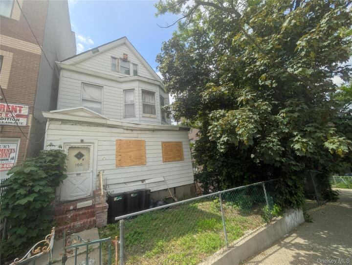 Property photo # 1