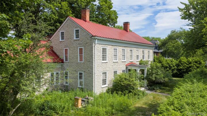Property photo # 1