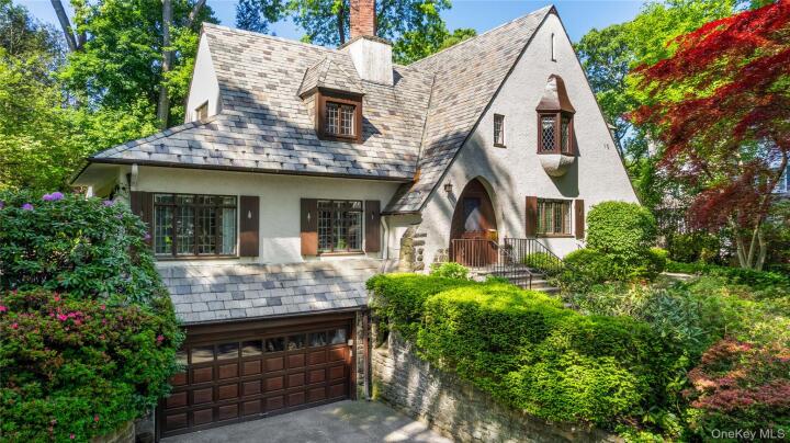 Property photo # 1