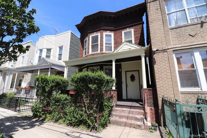 Property photo # 1
