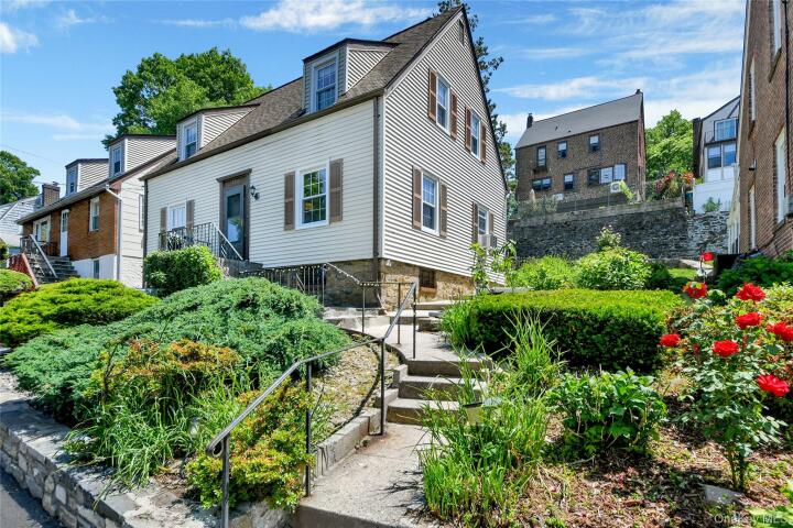 Property photo # 1