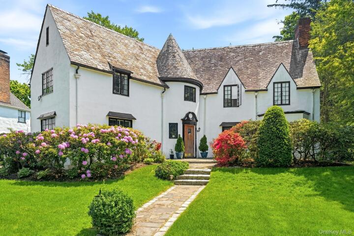 Property photo # 1