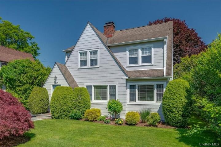 Property photo # 1