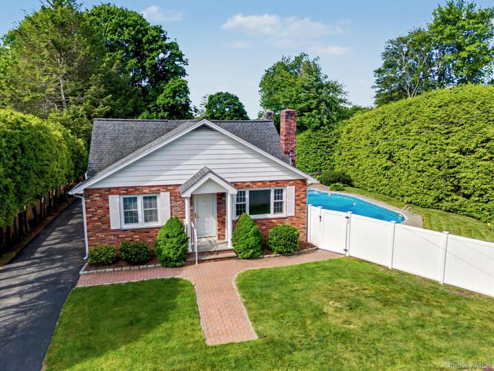 Property photo # 1