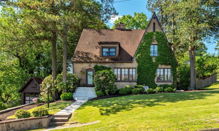Property photo # 1