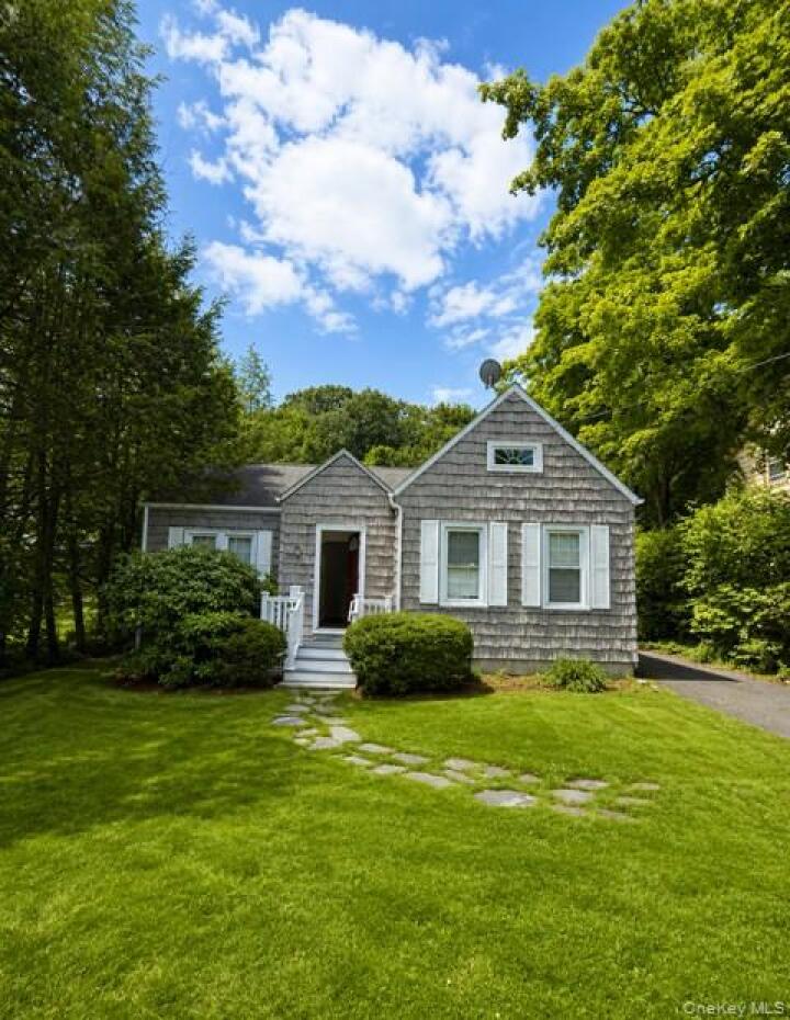 Property photo # 1