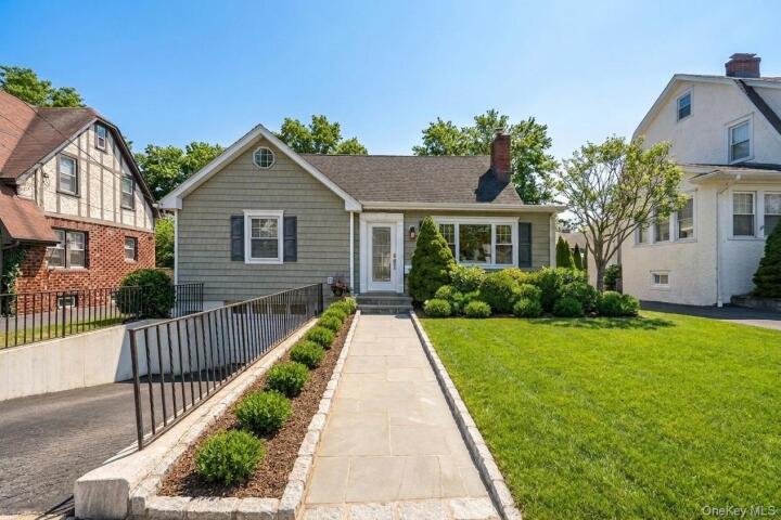 Property photo # 1