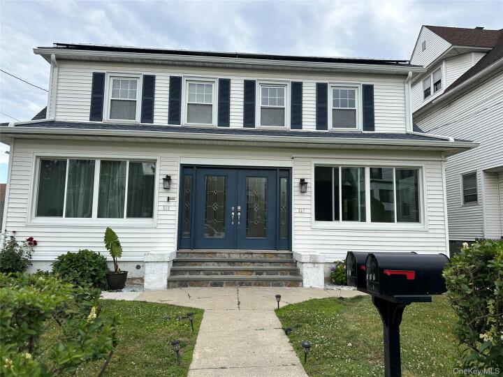 Property photo # 1