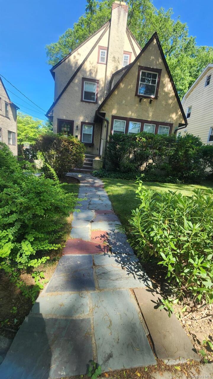Property photo # 1