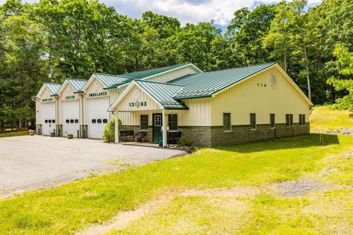 Property photo # 1