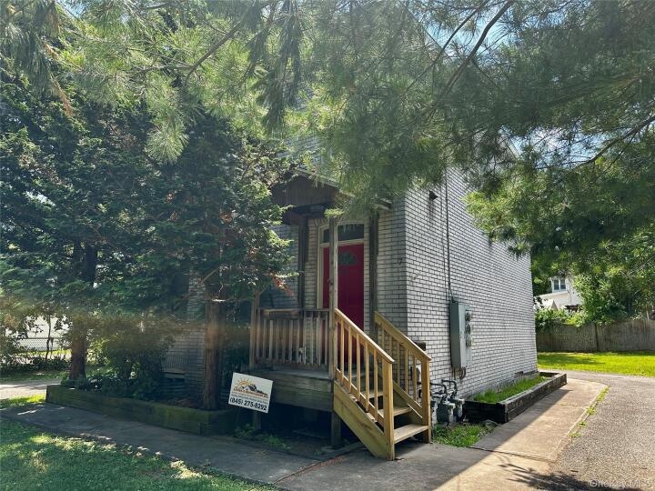 Property photo # 1